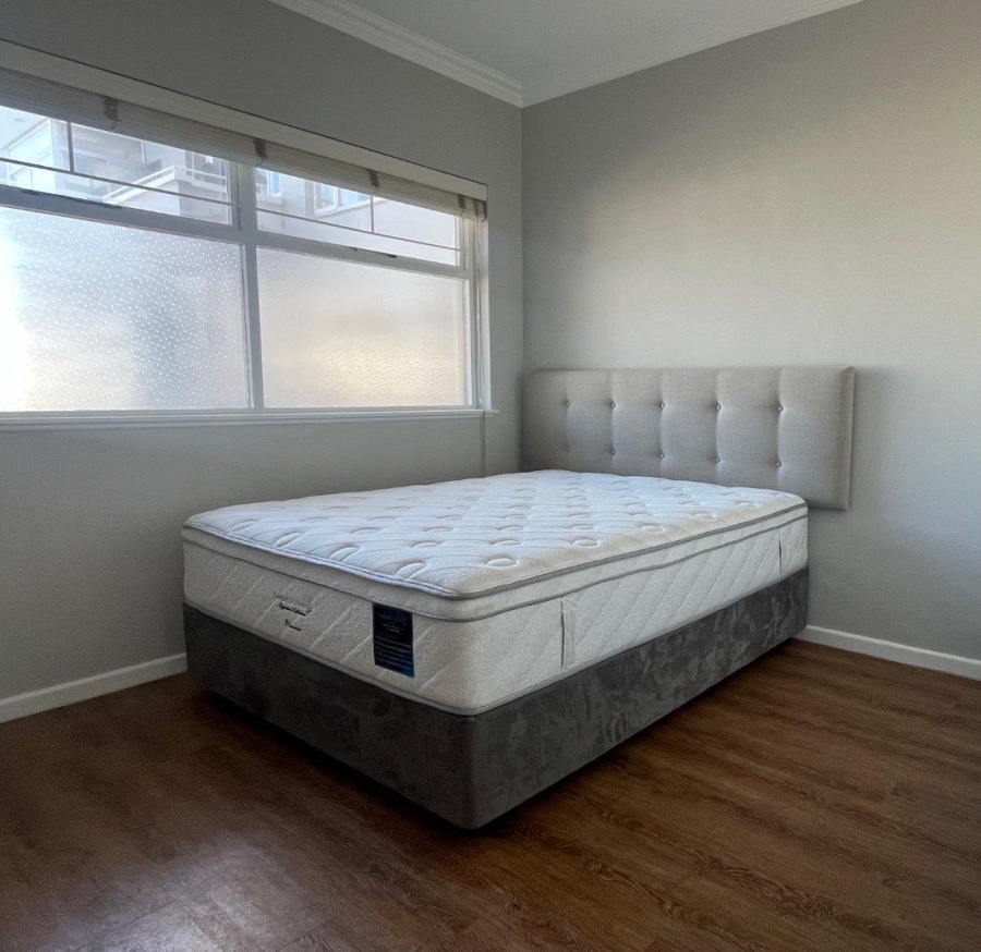 To Let 2 Bedroom Property for Rent in Sea Point Western Cape